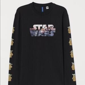 Star Wars Mandalorian baby yoda shirt Small